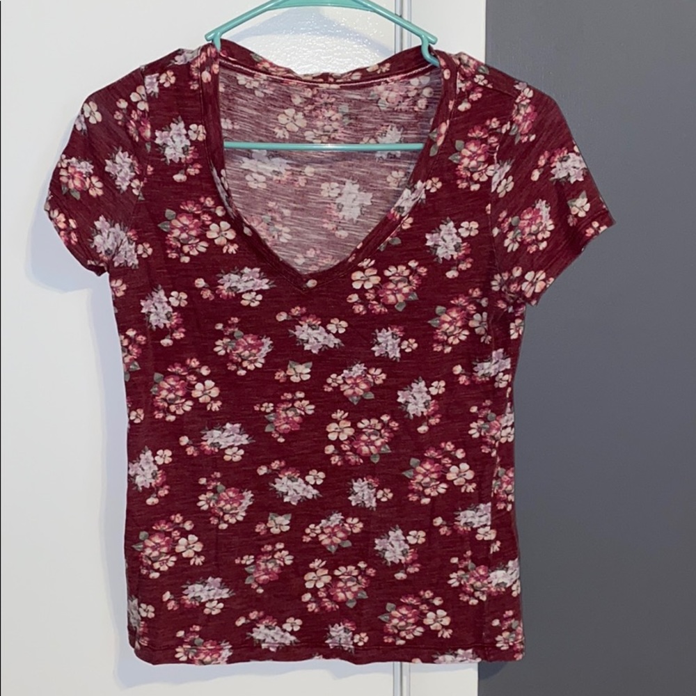 Aeropostale- Maroon Floral Short Sleeve Top